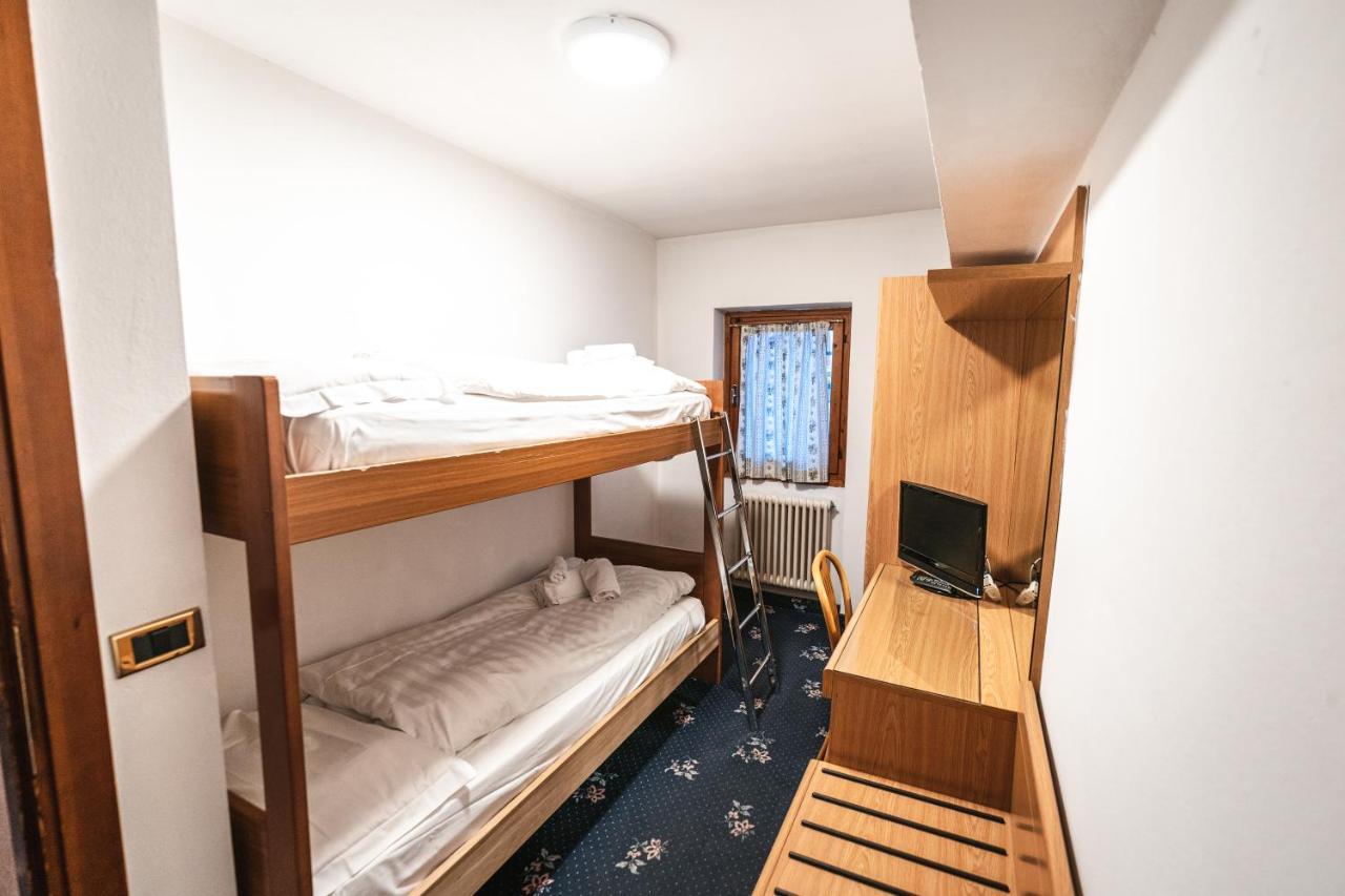 Hotel Renzi Folgarida Esterno foto