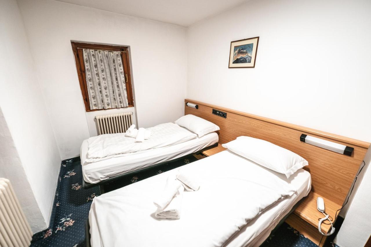 Hotel Renzi Folgarida Esterno foto